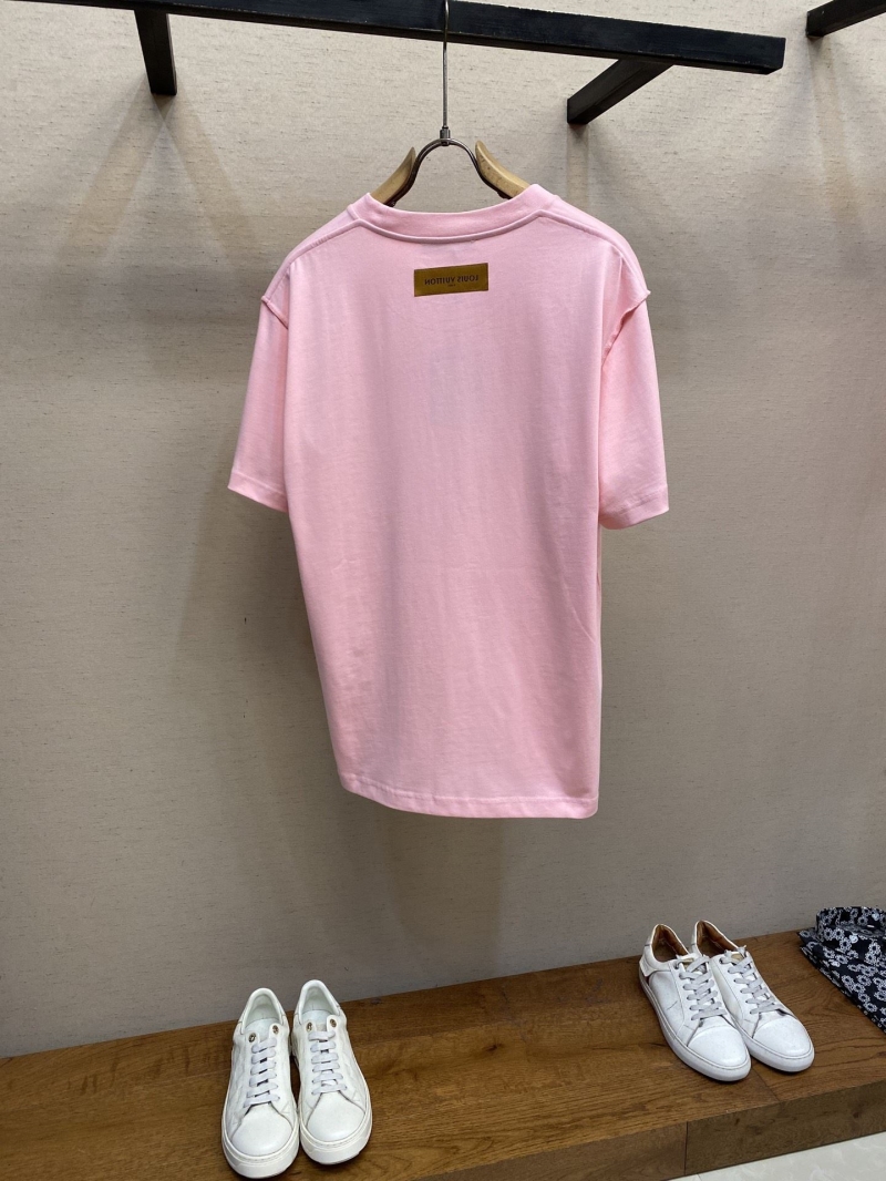 l0vis Vvtt0n shirt